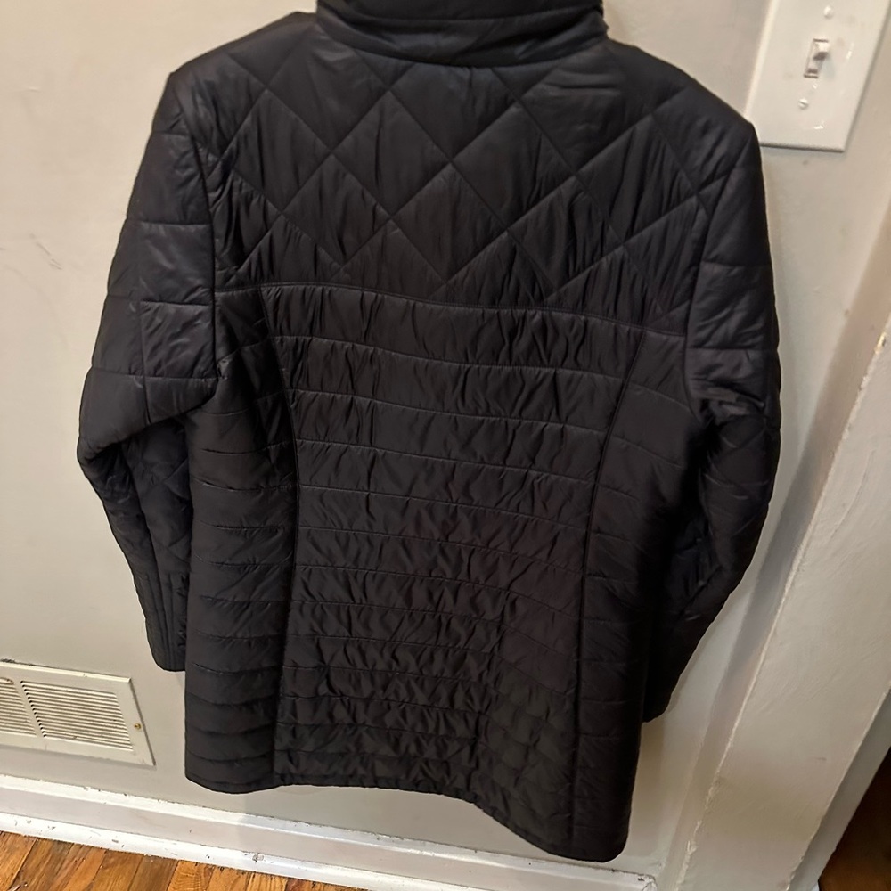 Patagonia womens radale jacket black size medium.
